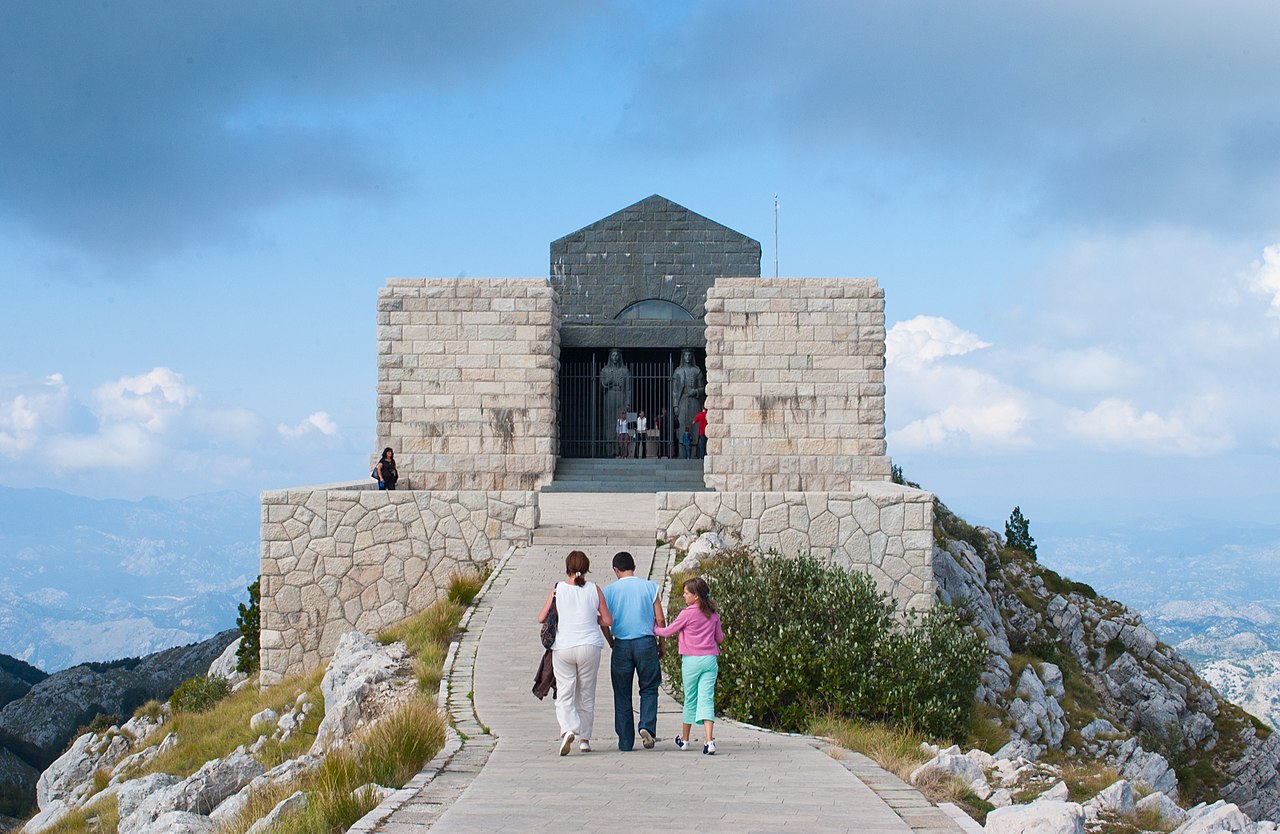 Cetinje, Montenegro - travel guide