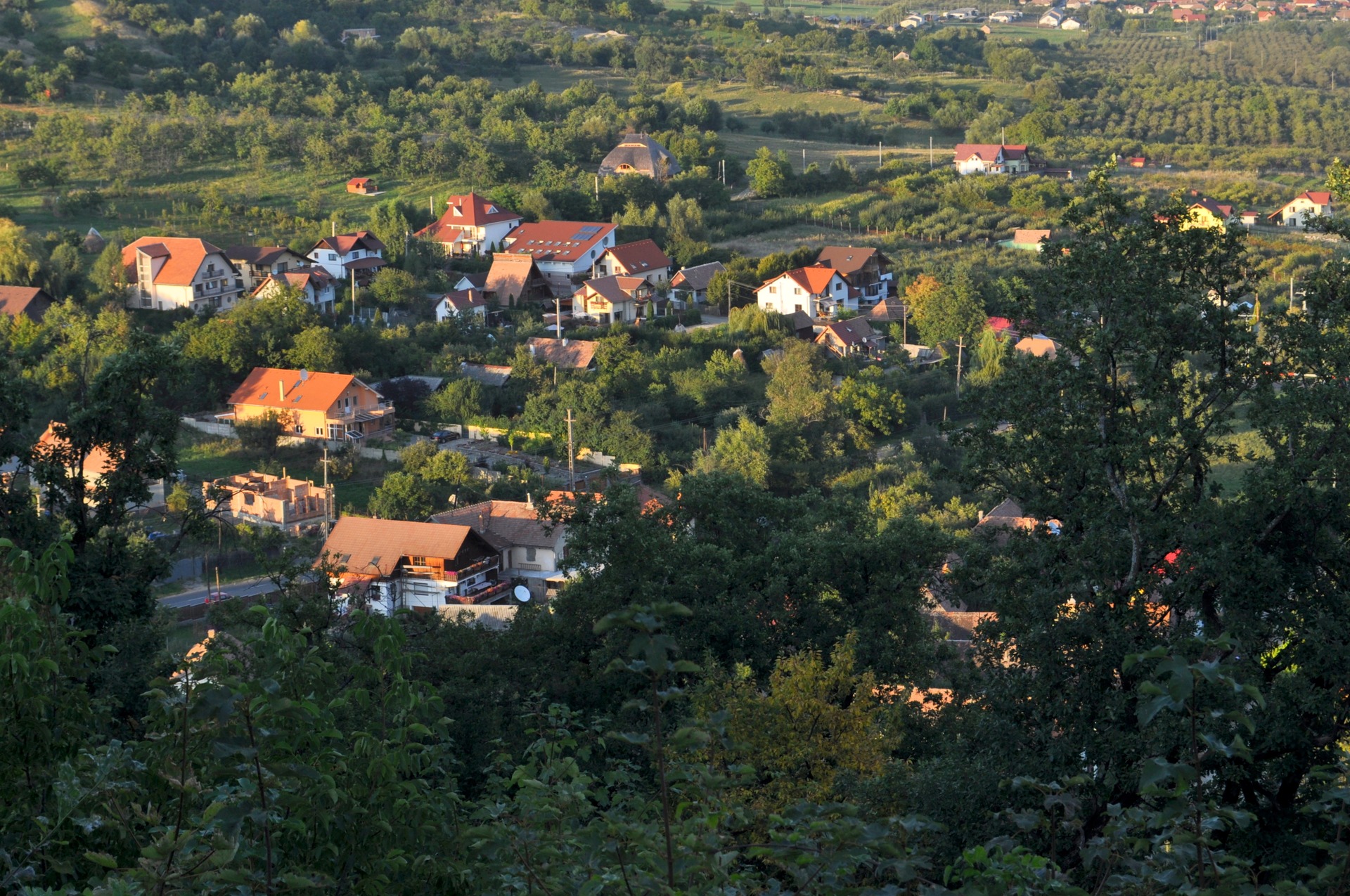 Cisnădioara Michelsberg basilica and cemetery, Romania