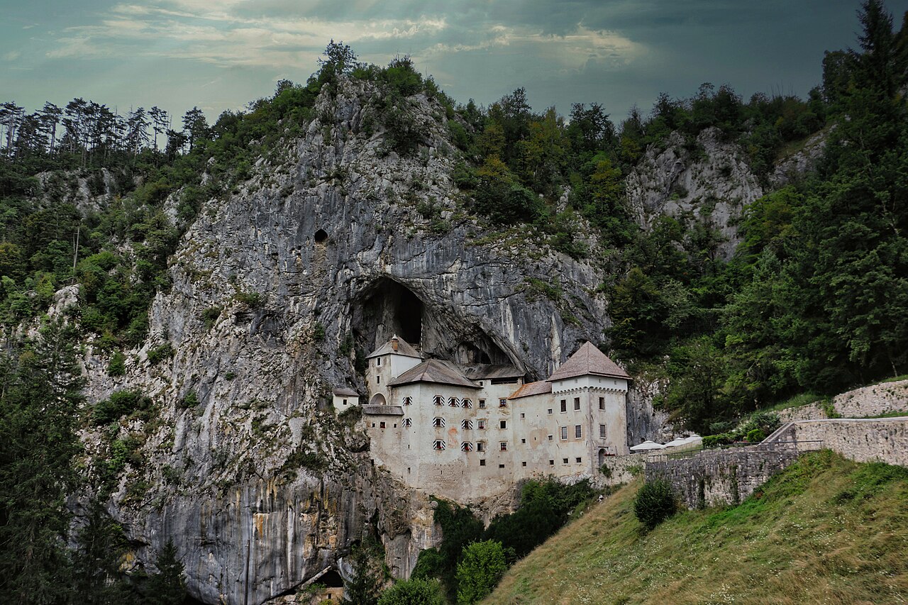 Predjama Castle, Slovenia — Renaissance castle built into a 123-metre cliff face